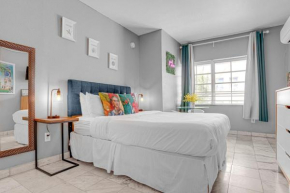 Frida Kahlo Studio South Beach Hideaway for Two